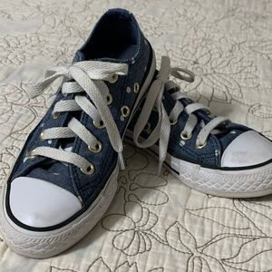 Girls Converse Tennis Shoes (Jean/white polka dot)